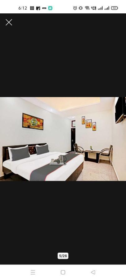 Hotel O K R Resdiancy Near Botanic Garden Of Indian Republic Noida Luaran gambar
